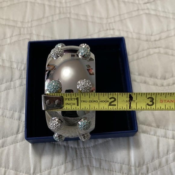 Ultra Rare Genuine Collector's Swarovski Cuff Bracelet - Picture 14 of 14